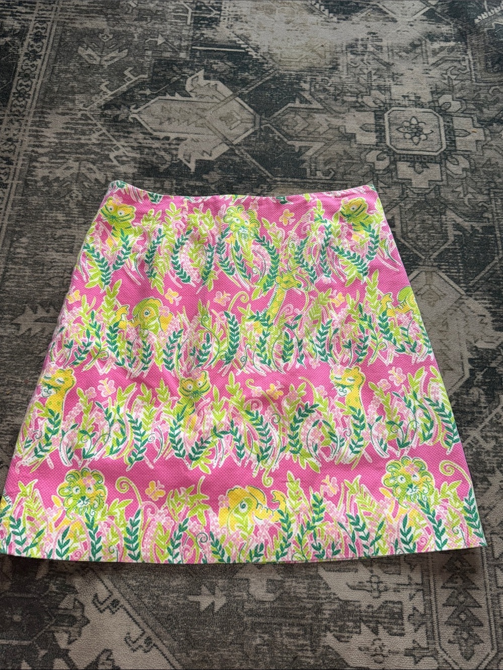 Lily Pulitzer women’s A-Line Skirt vibrant print size 8 white label vintage
